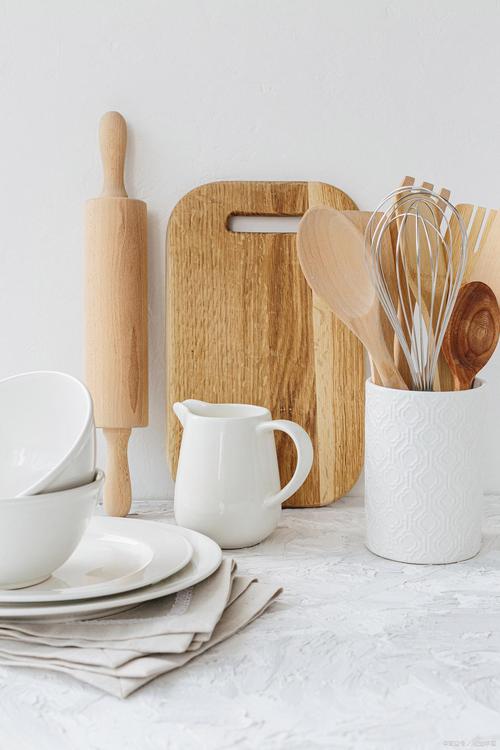 家居用品包括哪些產(chǎn)品？家居用品類(lèi)目大全（附上海食品添加劑關(guān)聯(lián)說(shuō)明）