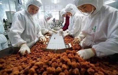 3000元彩禮與80億零食帝國 一個上海灘的逆襲神話
